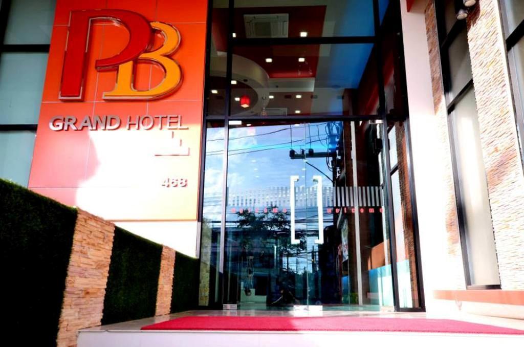 Pb Grand Hotel Хатъяй Экстерьер фото